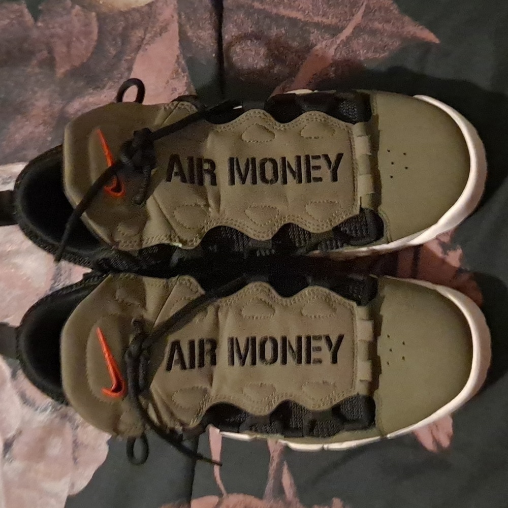 Nike Air Money